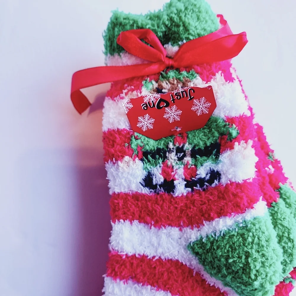 ❤️NEW! 🤍3 pairs of 'Just One' Christmas socks